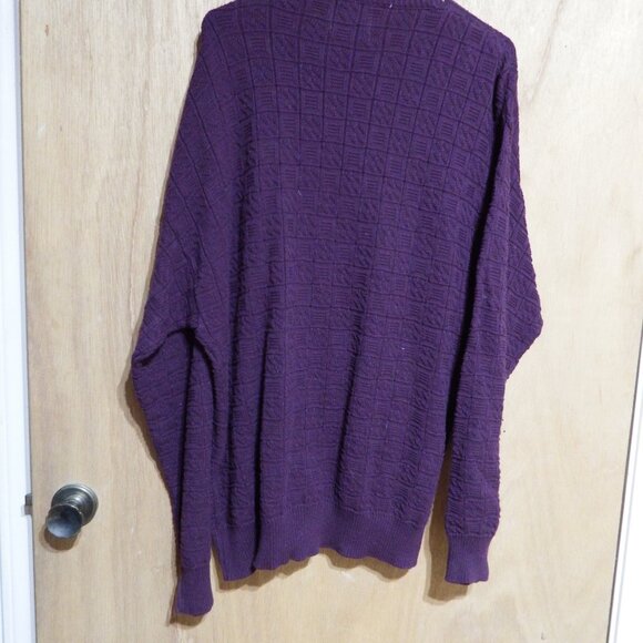 Men's long sleeve sweater by Lee, Size Large - Picture 2 of 3